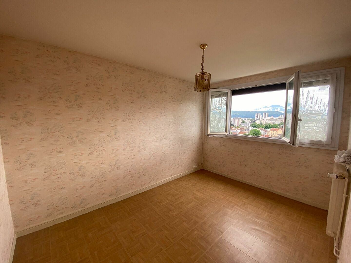 Appartement à vendre 3 61m2 à Grenoble vignette-3