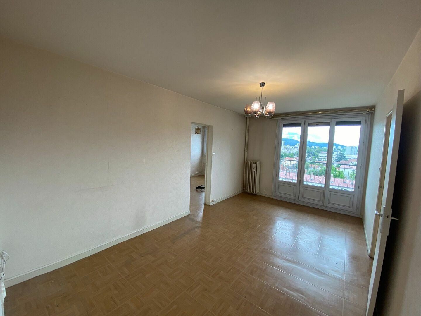 Appartement à vendre 3 61m2 à Grenoble vignette-1