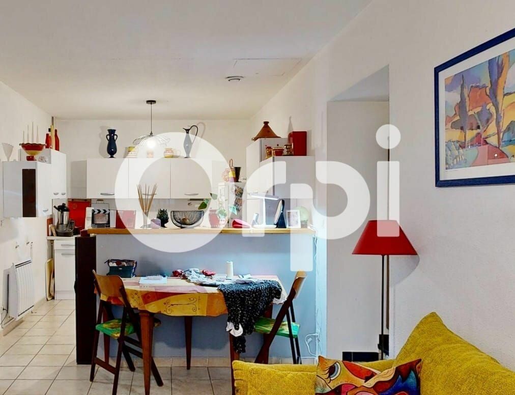 Appartement à vendre 2 55m2 à Villeneuve-de-Berg vignette-5