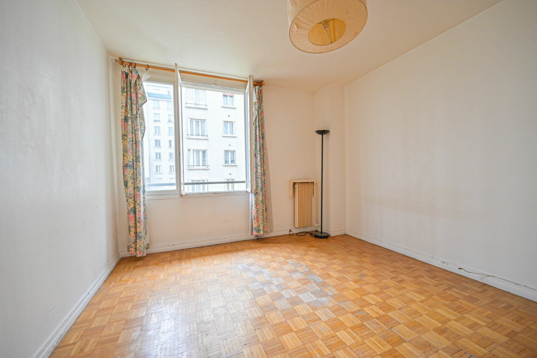 Appartement à vendre 3 57m2 à Paris 11 vignette-3