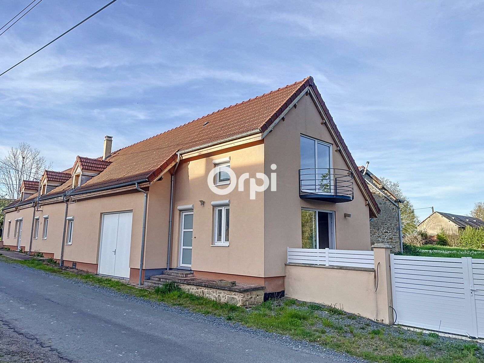Maison à vendre 8 m2 à Bord-Saint-Georges vignette-1