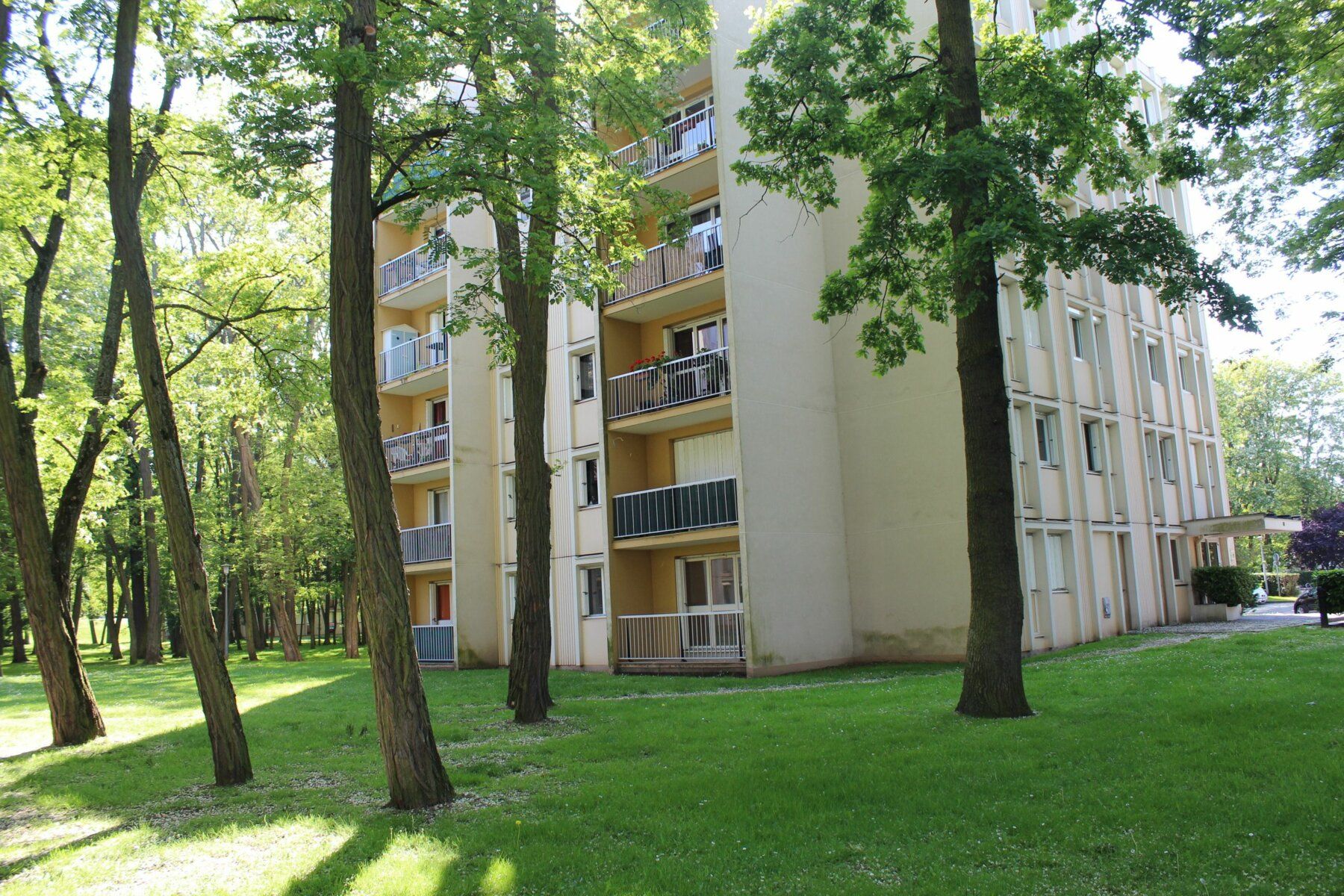 Appartement à louer 4 m2 à Verneuil-sur-Seine vignette-1