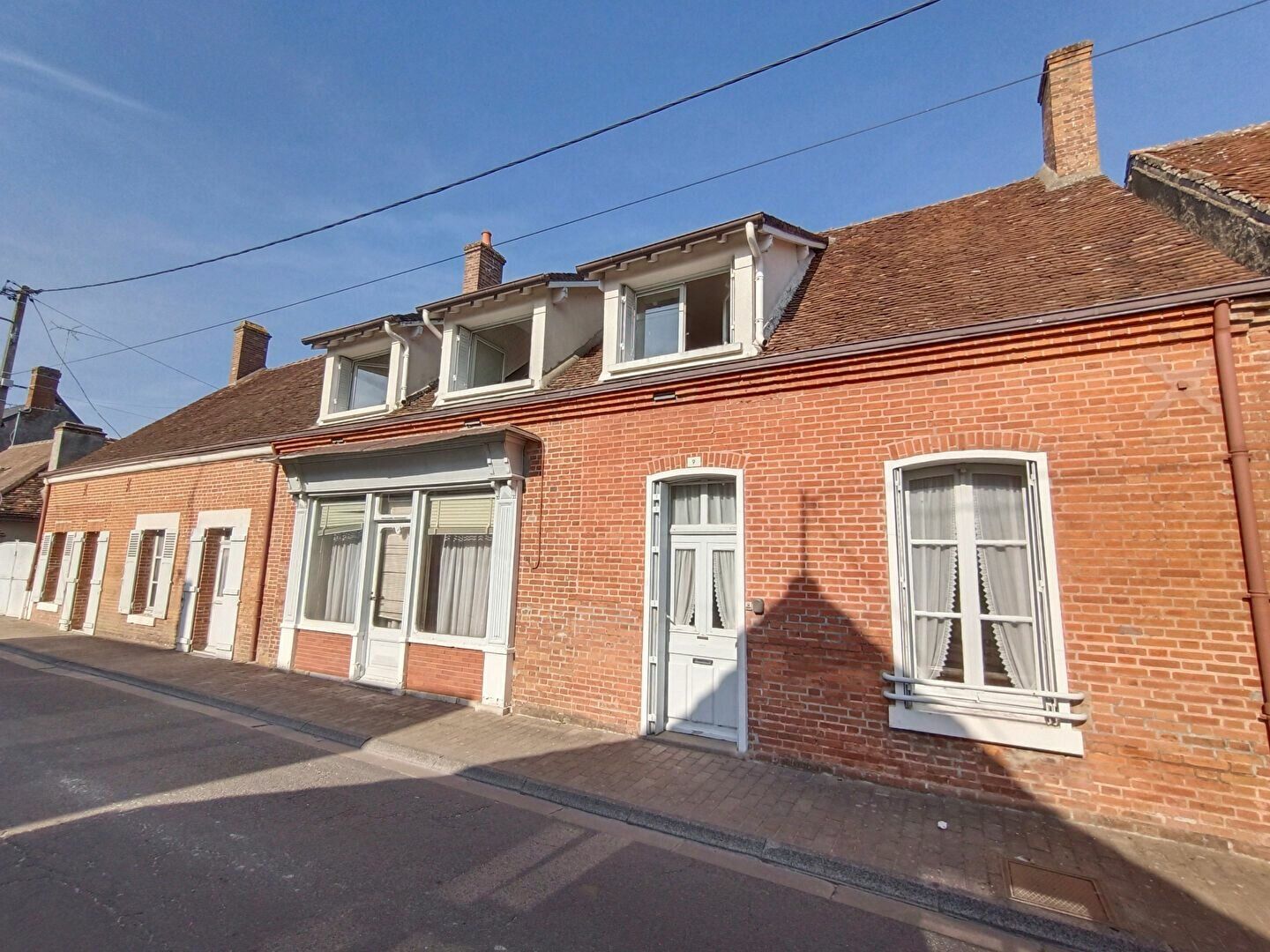 Maison à vendre 4 228m2 à Selles-Saint-Denis vignette-1