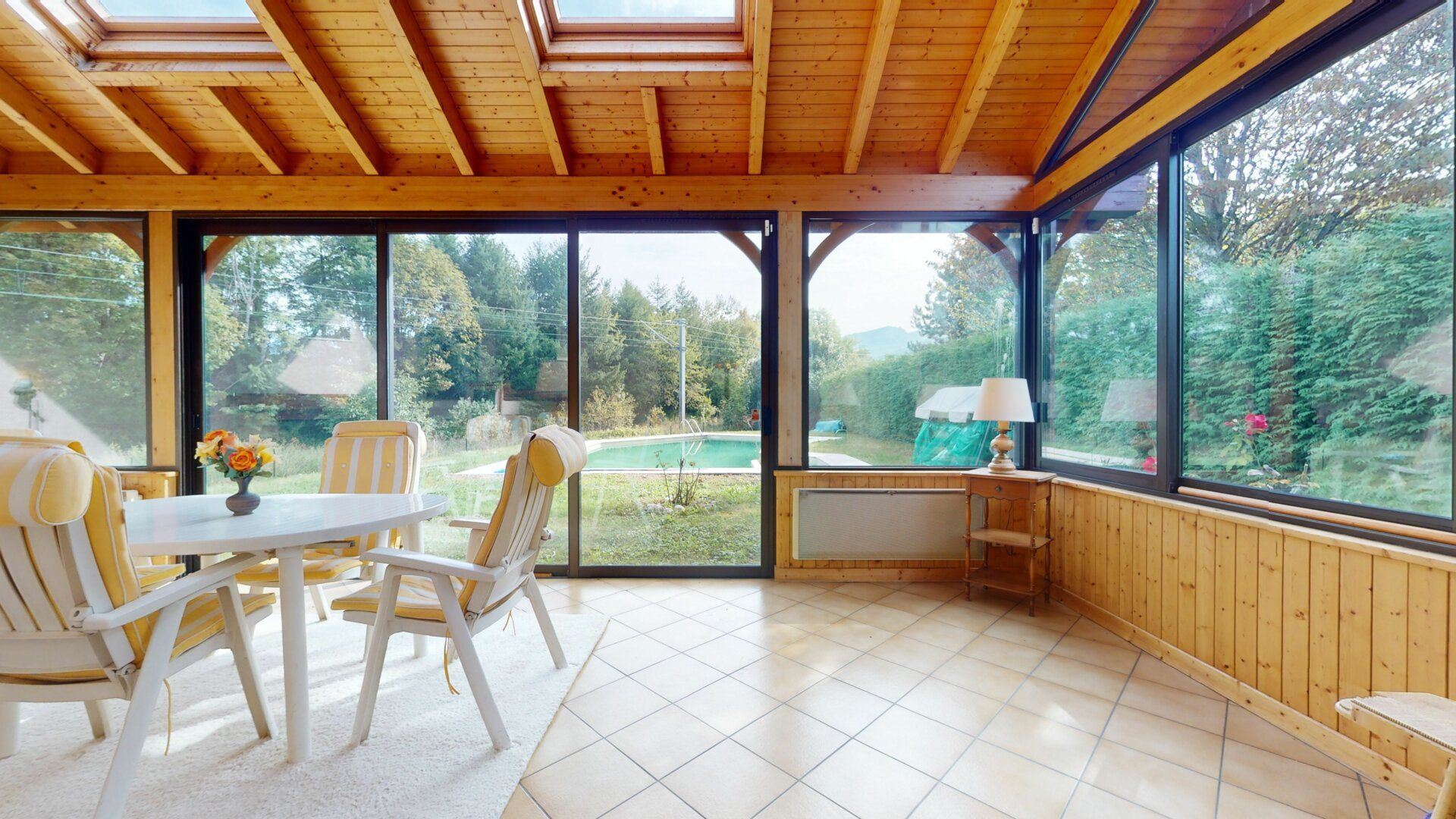 Maison à vendre 4 m2 à La Roche-sur-Foron vignette-3