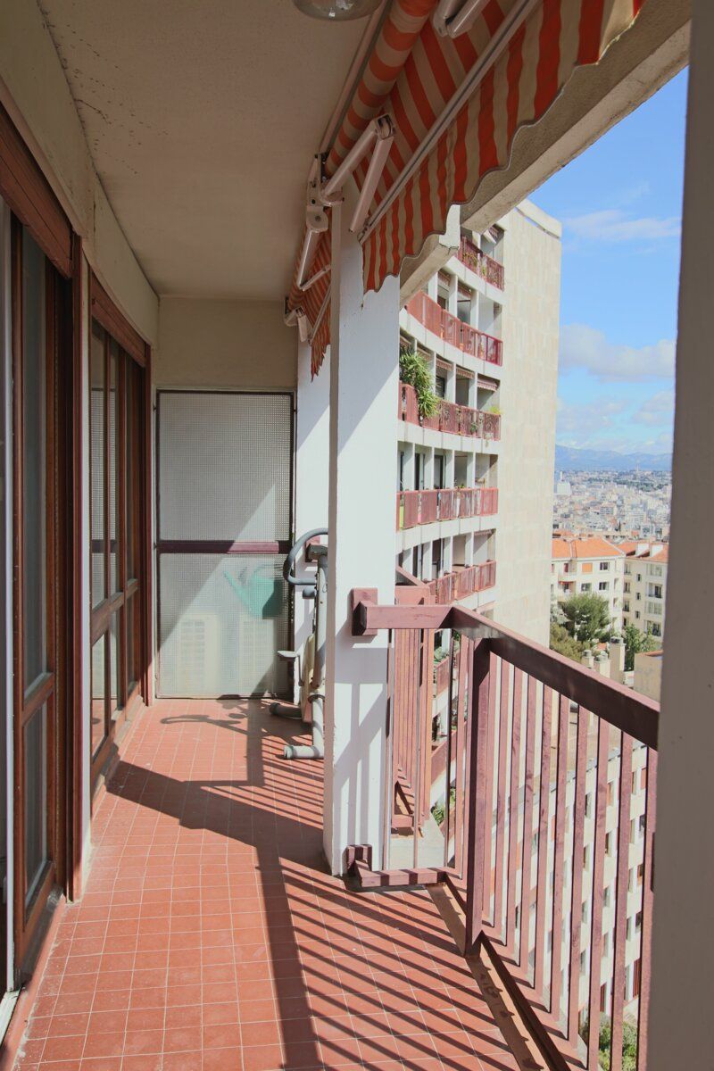 Appartement à vendre 4 80m2 à Marseille 8 vignette-4