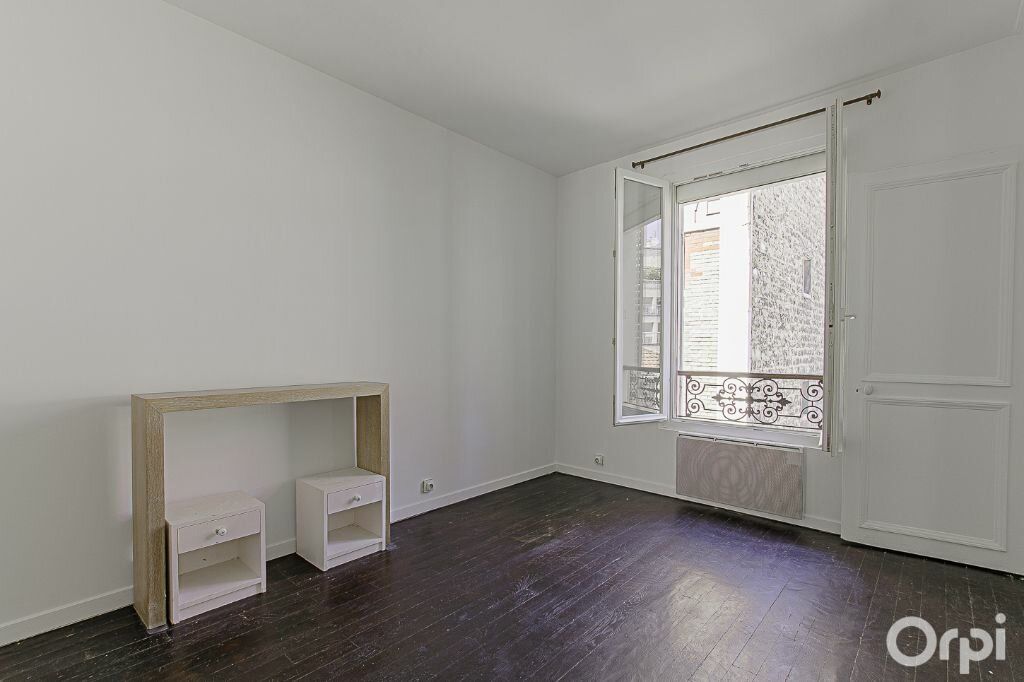 Appartement à louer 1 32m2 à Neuilly-sur-Seine vignette-3