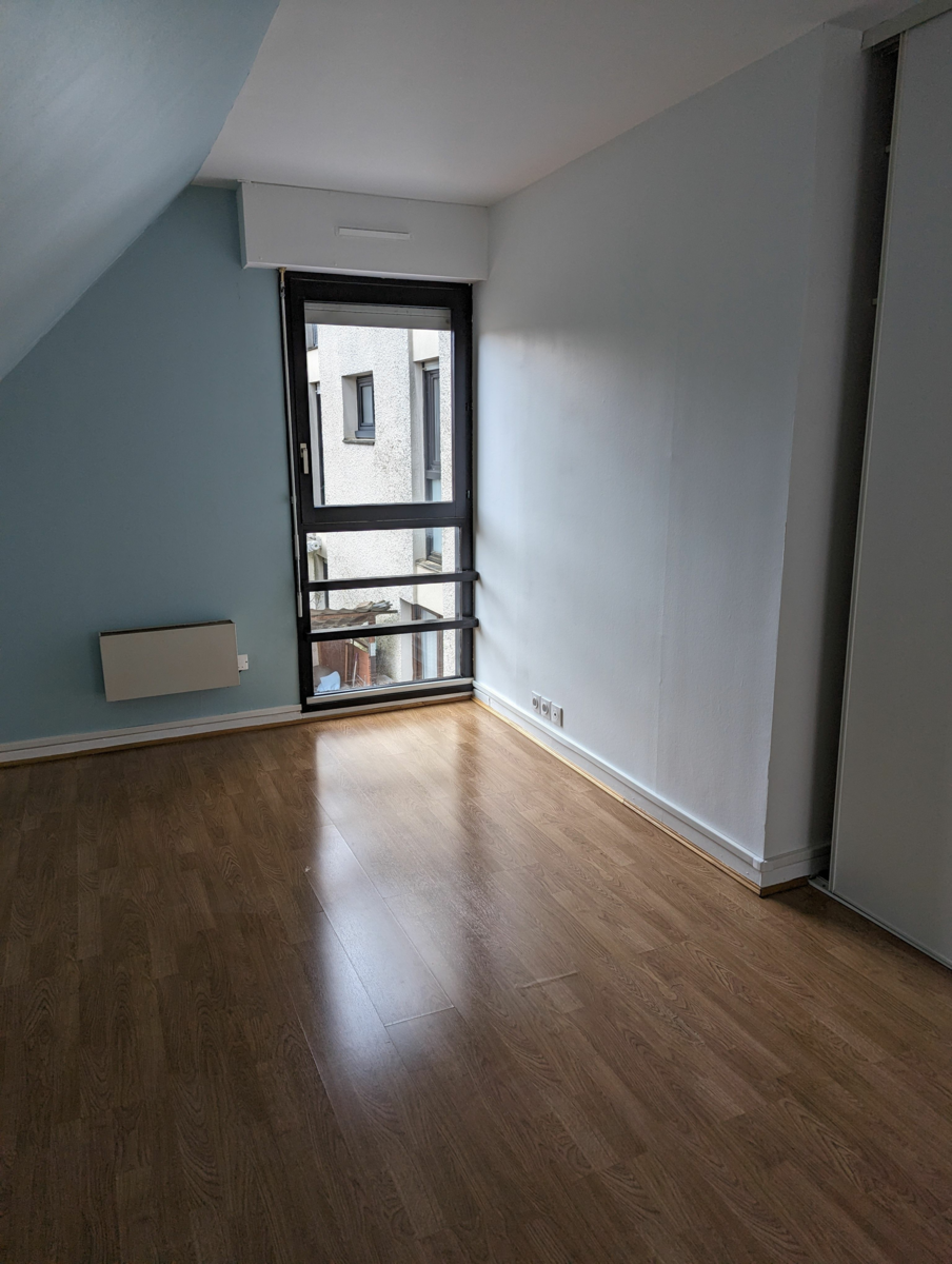 Appartement à louer 2 50.5m2 à Gagny vignette-5