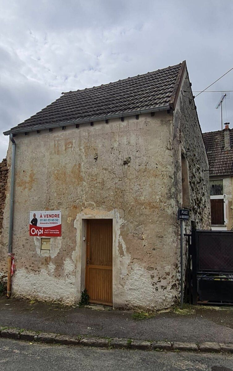 Maison à vendre 3 m2 à La Ferté-sous-Jouarre vignette-2