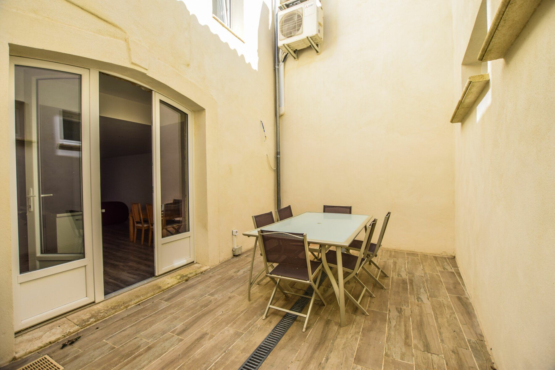 Maison à vendre 5 m2 à Rochefort-du-Gard vignette-1
