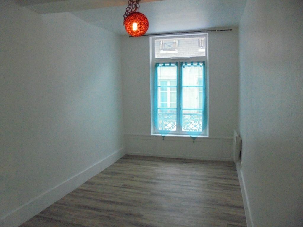 Appartement à louer 2 34m2 à Laon vignette-5