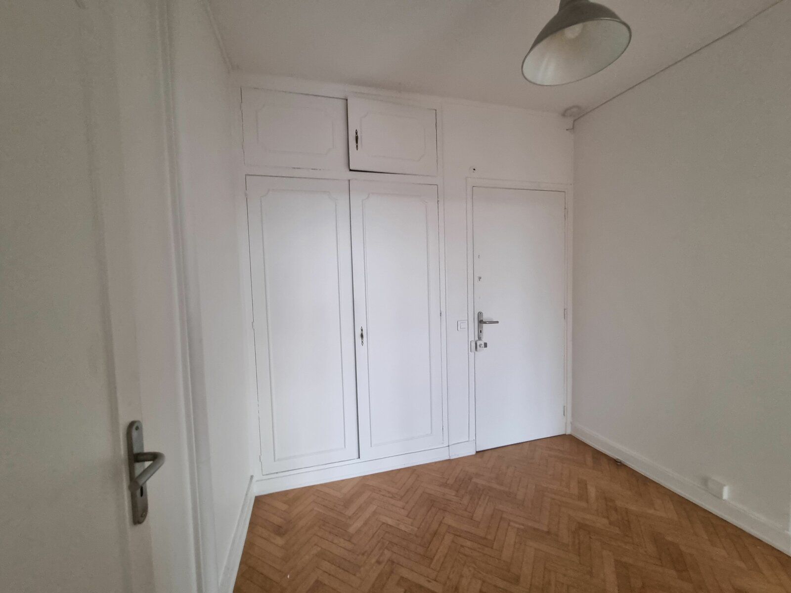 Appartement à vendre 2 67.82m2 à Saint-Germain-en-Laye vignette-5