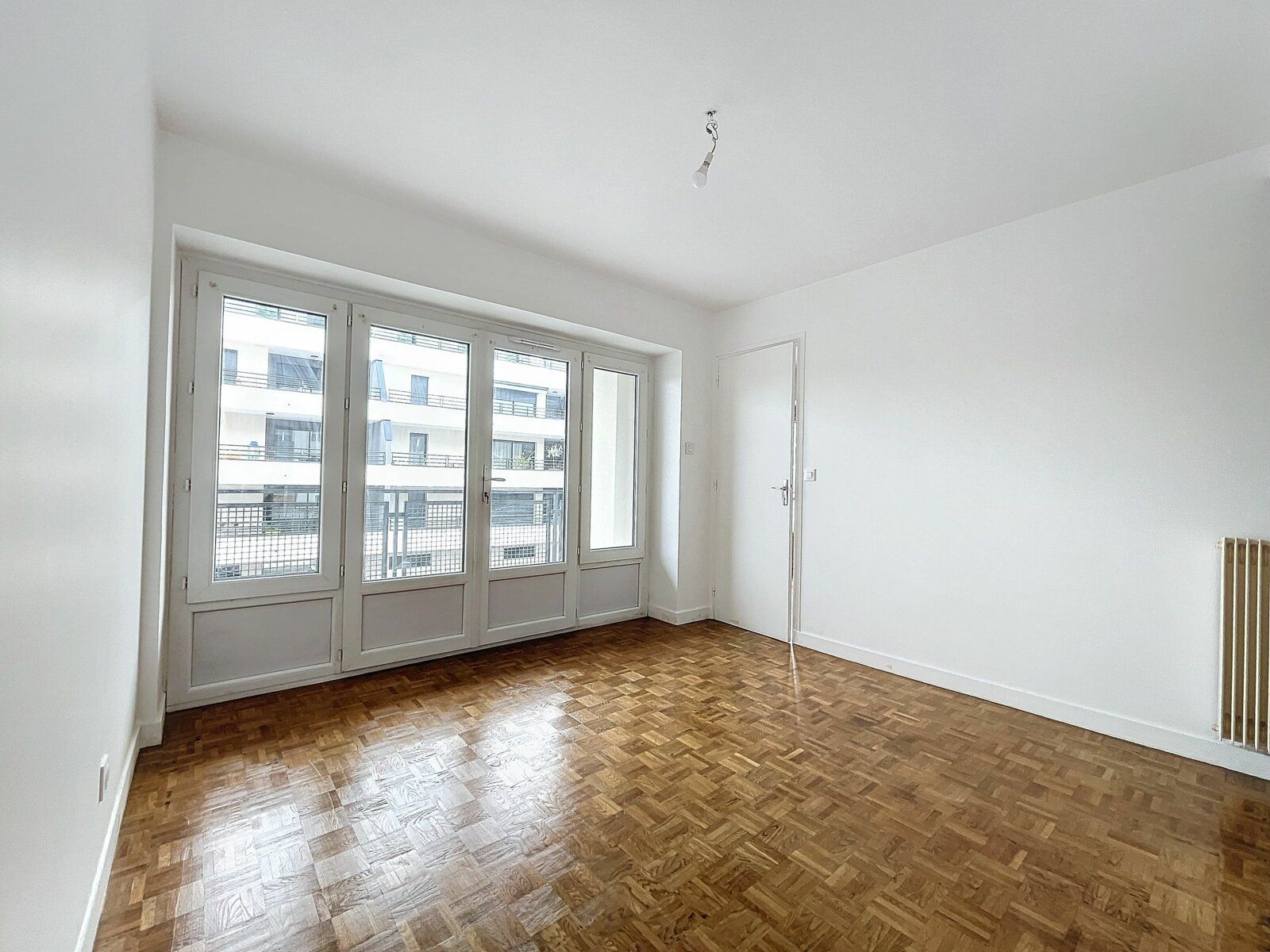 Appartement à vendre 2 54.88m2 à Guilherand-Granges vignette-5