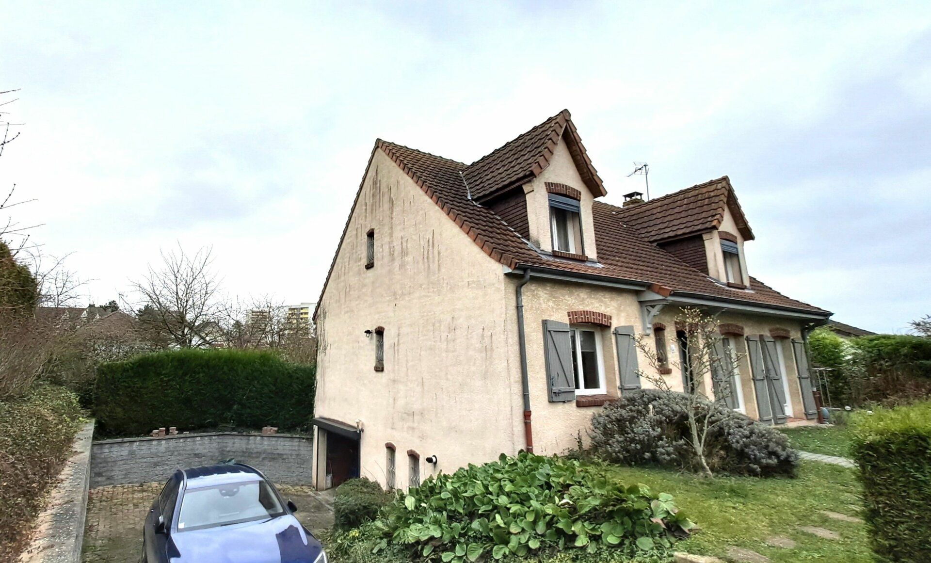 Maison à vendre 5 135m2 à Saint-Quentin vignette-15