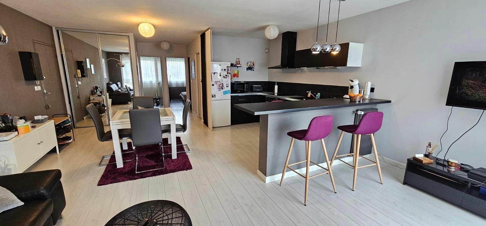 Appartement à vendre 3 68.87m2 à Poitiers vignette-2