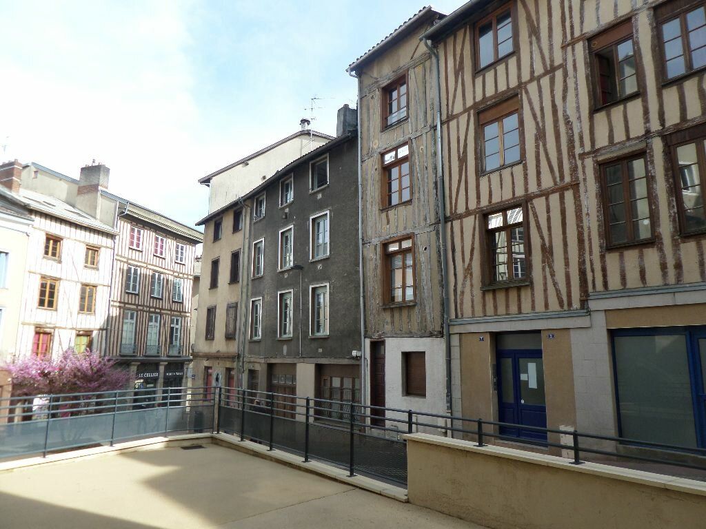 Appartement à louer 1 23m2 à Limoges vignette-1