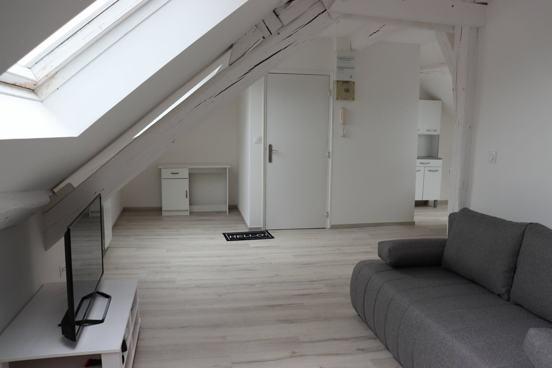 Appartement à louer 1 29.1m2 à Auxerre vignette-2