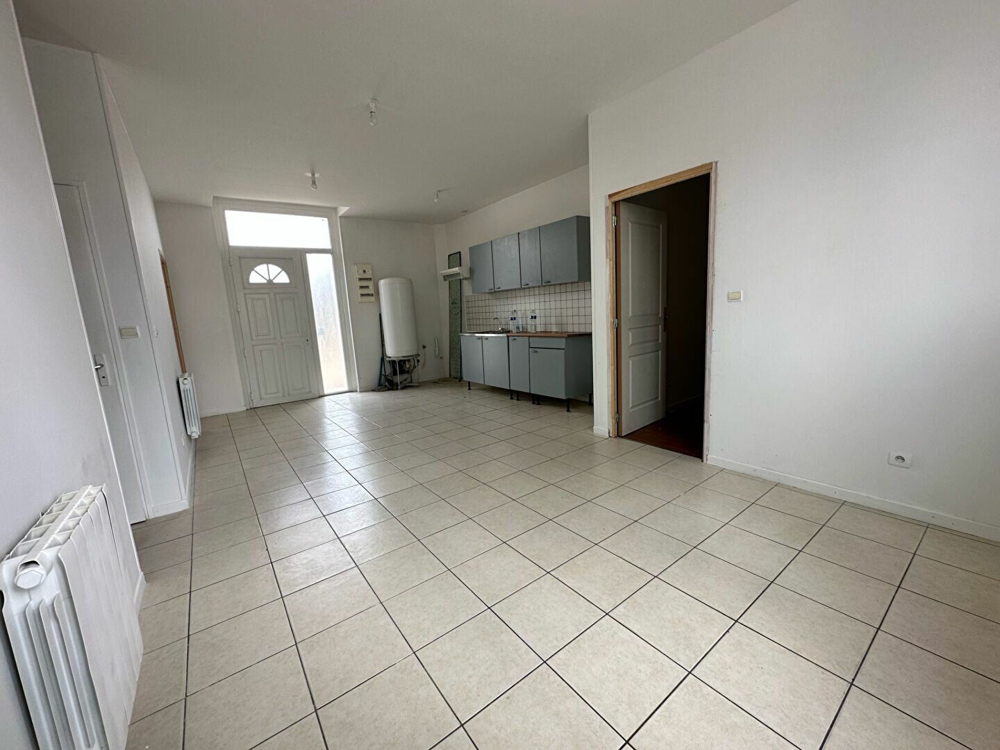 Appartement à louer 4 m2 à Sully-sur-Loire vignette-14