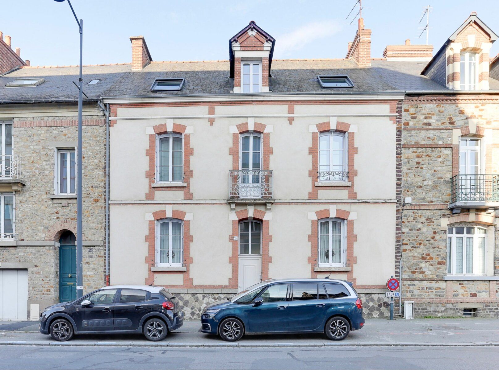 Maison à vendre 10 m2 à Rennes vignette-1