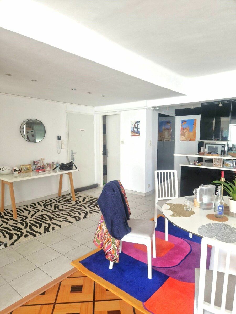 Appartement à vendre 3 103.68m2 à Toulon vignette-2