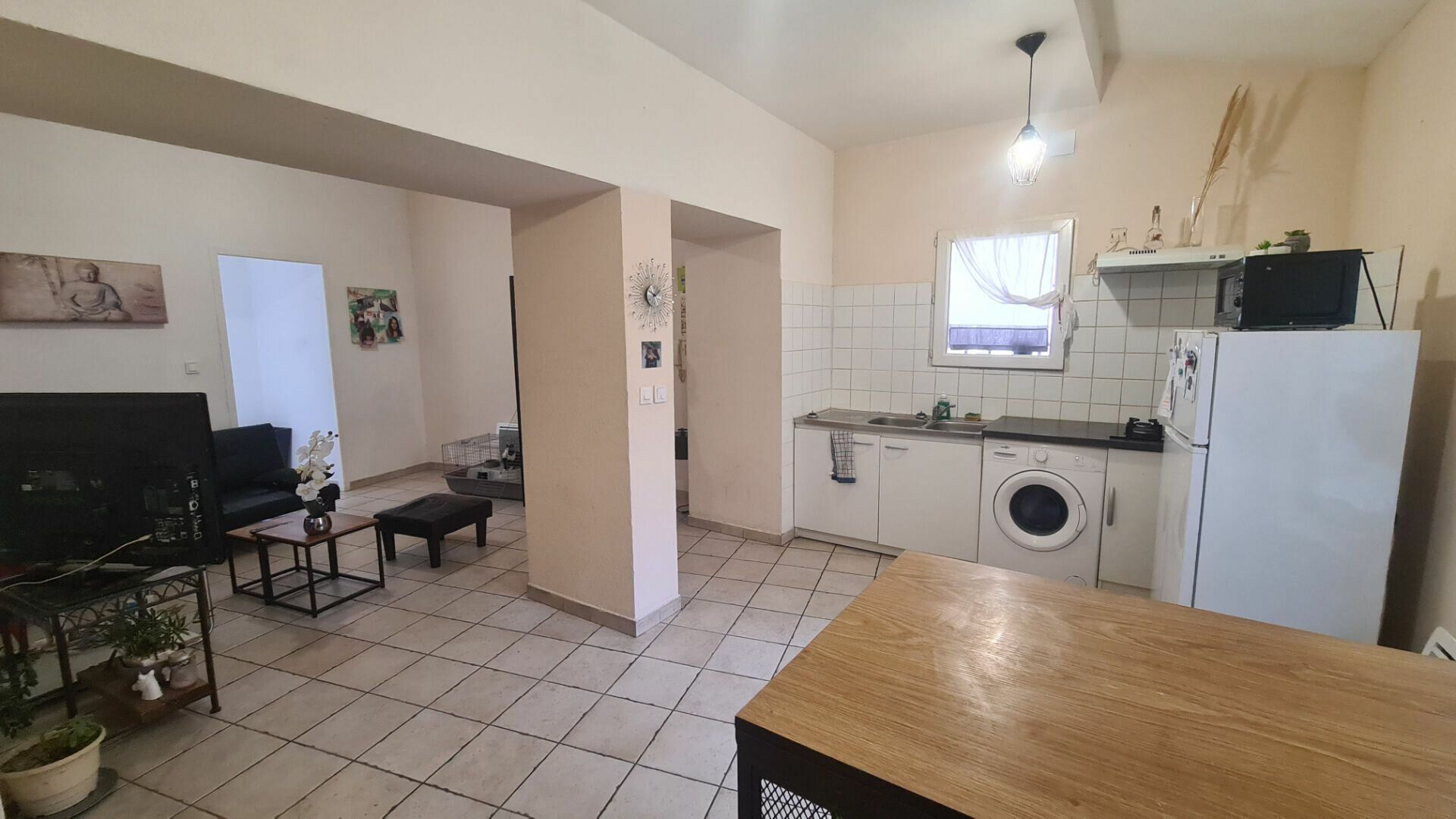 Appartement à vendre 3 m2 à Beaucaire vignette-2