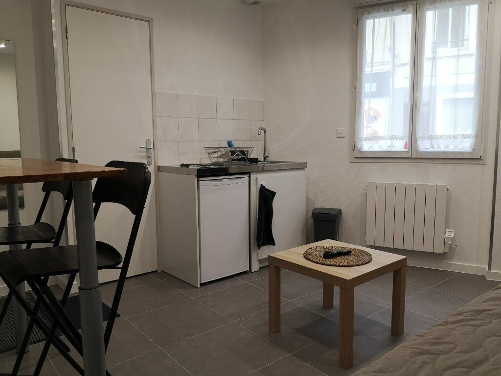 Appartement à louer 2 15.5m2 à Le Havre vignette-1