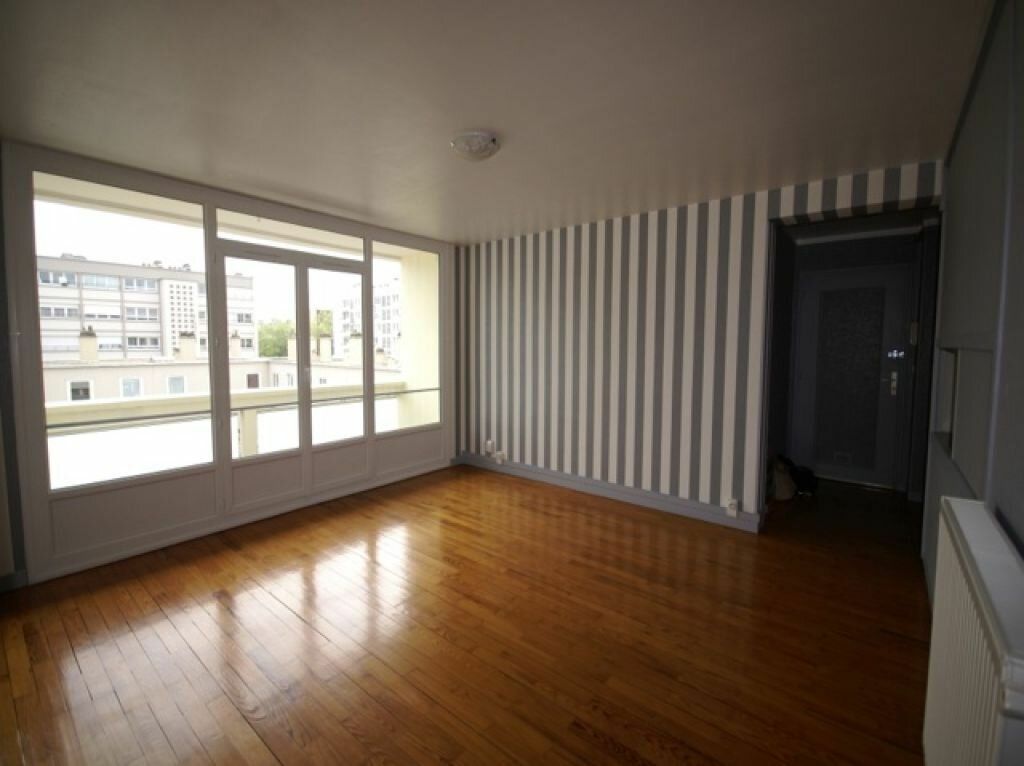 Appartement à louer 3 71m2 à Le Havre vignette-2
