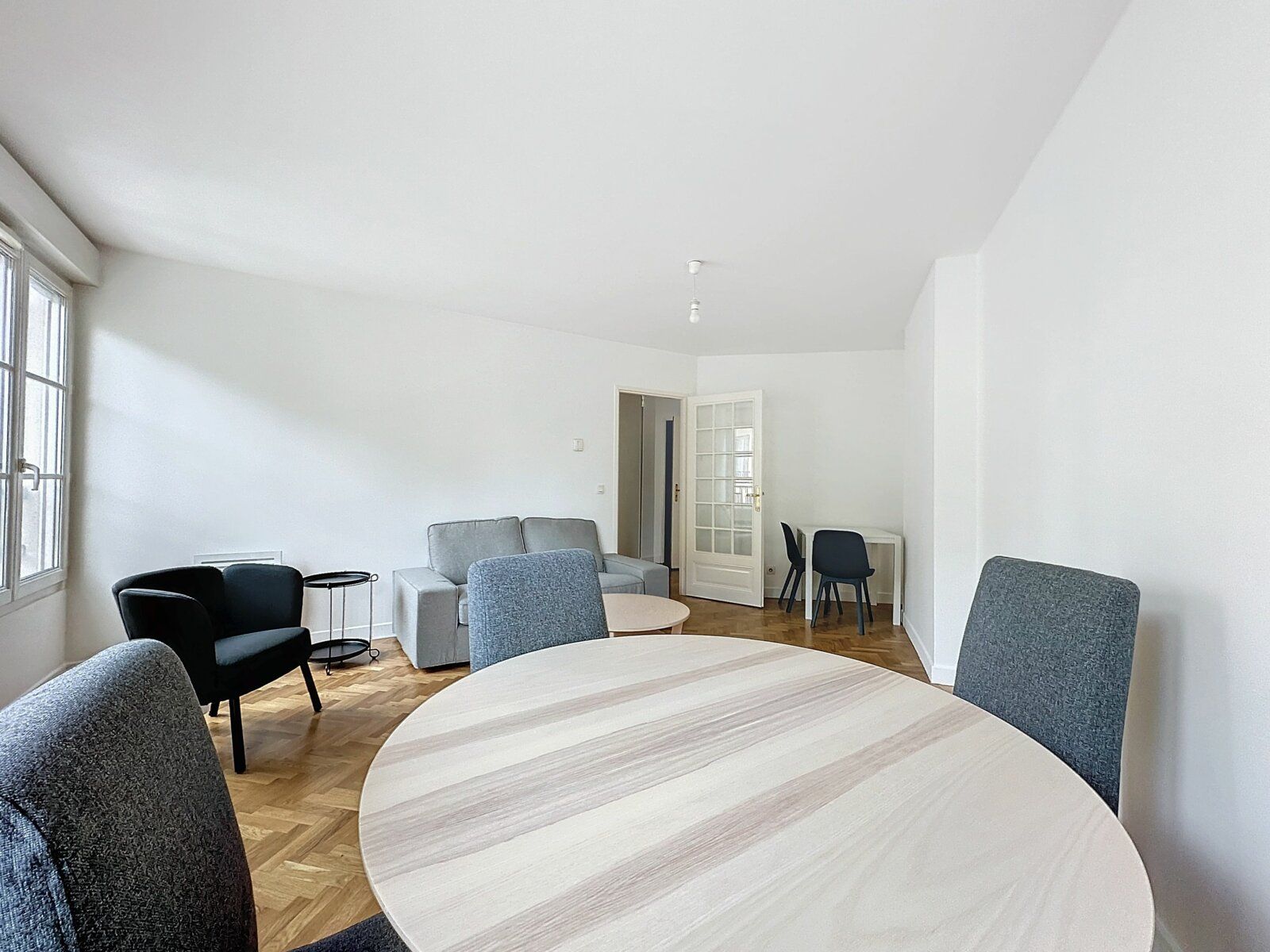 Appartement à louer 2 48.98m2 à Nogent-sur-Marne vignette-4