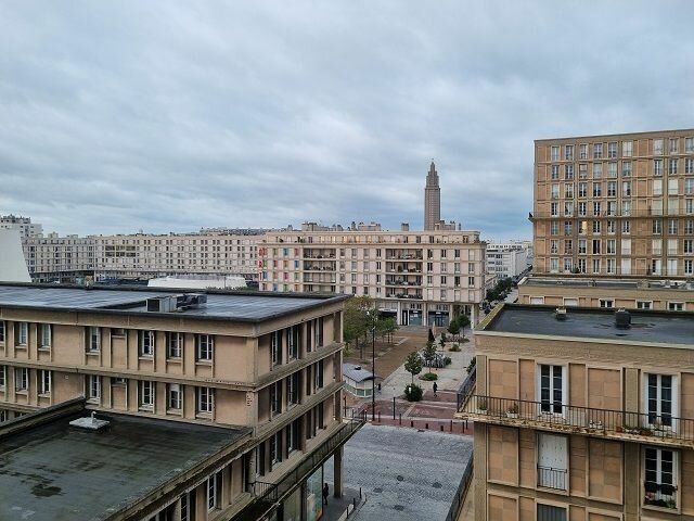 Appartement à louer 3 71.73m2 à Le Havre vignette-2
