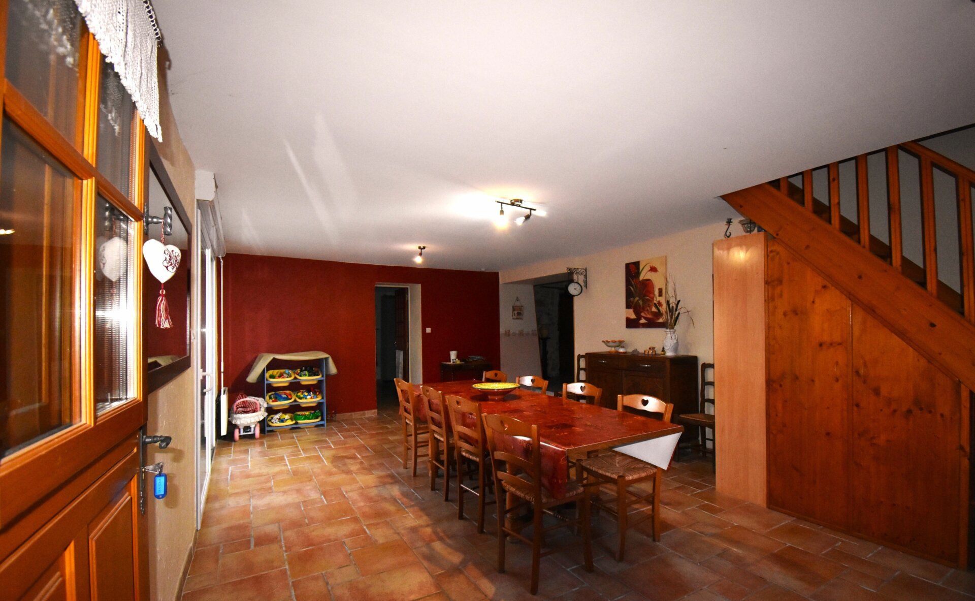 Maison à vendre 5 m2 à Saint-Remèze vignette-6