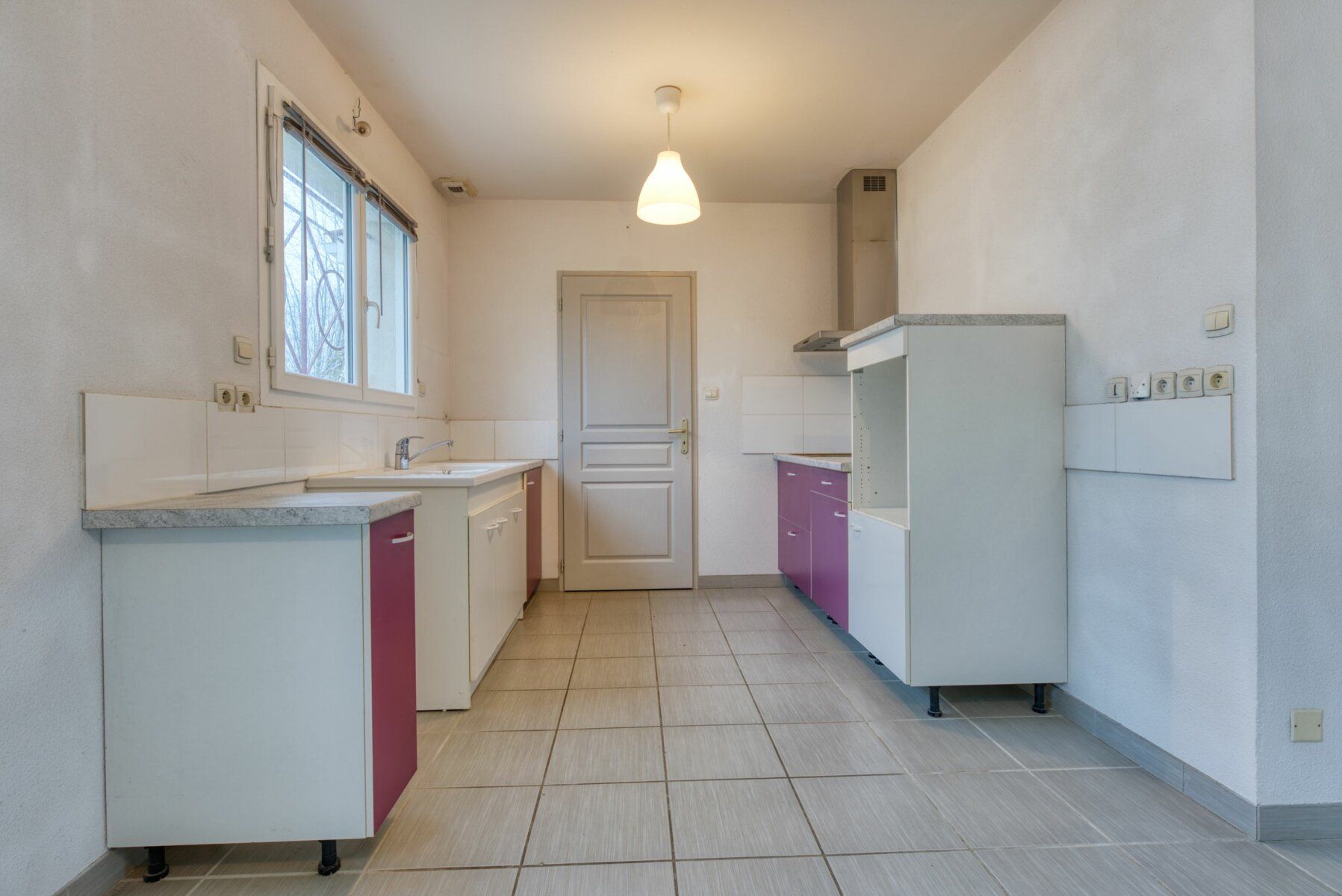 Maison à vendre 4 m2 à Saint-Médard-en-Jalles vignette-5
