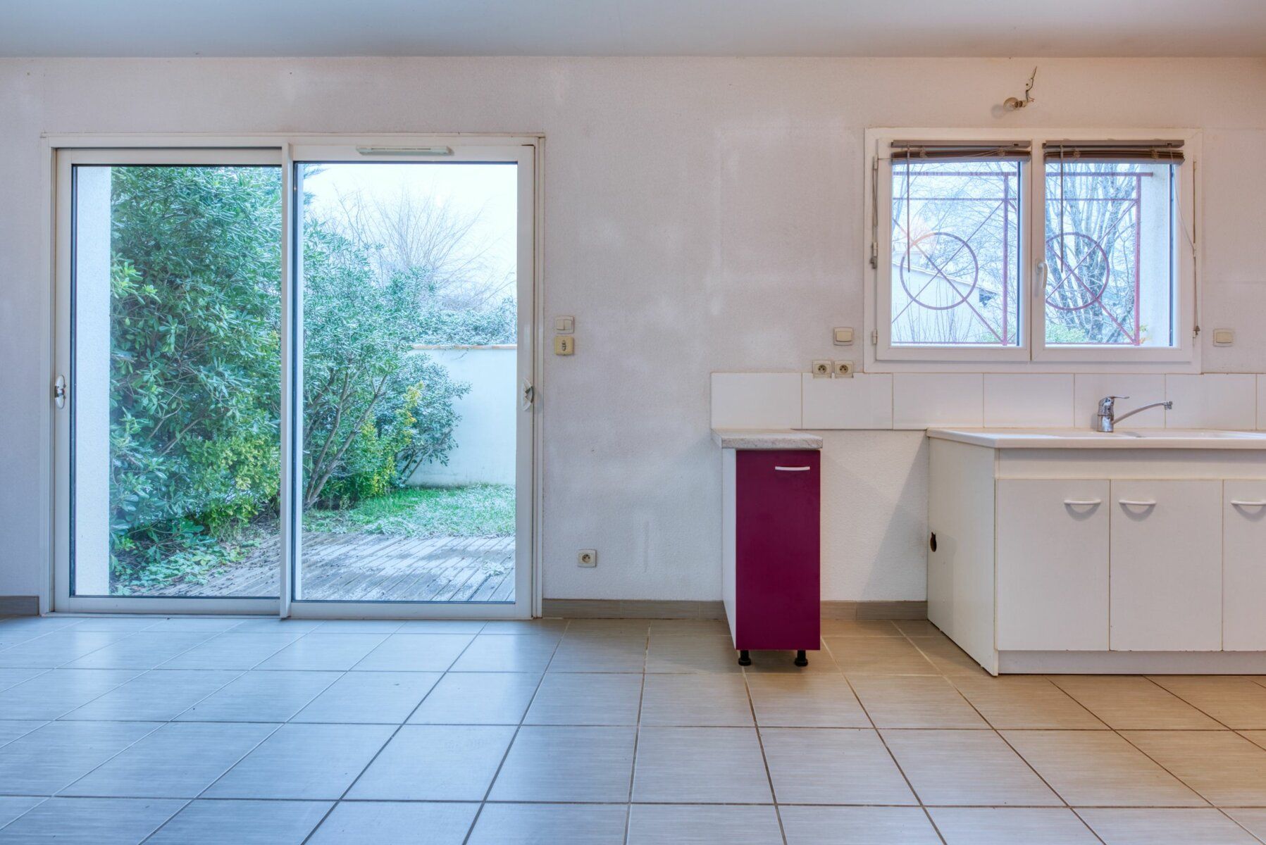 Maison à vendre 4 m2 à Saint-Médard-en-Jalles vignette-4