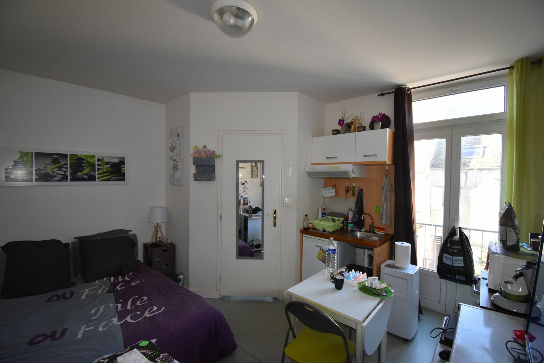 Appartement à vendre 0 15m2 à Cosne-Cours-sur-Loire vignette-1