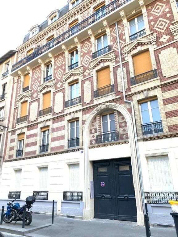 Appartement à vendre 3 56.47m2 à Saint-Denis vignette-4