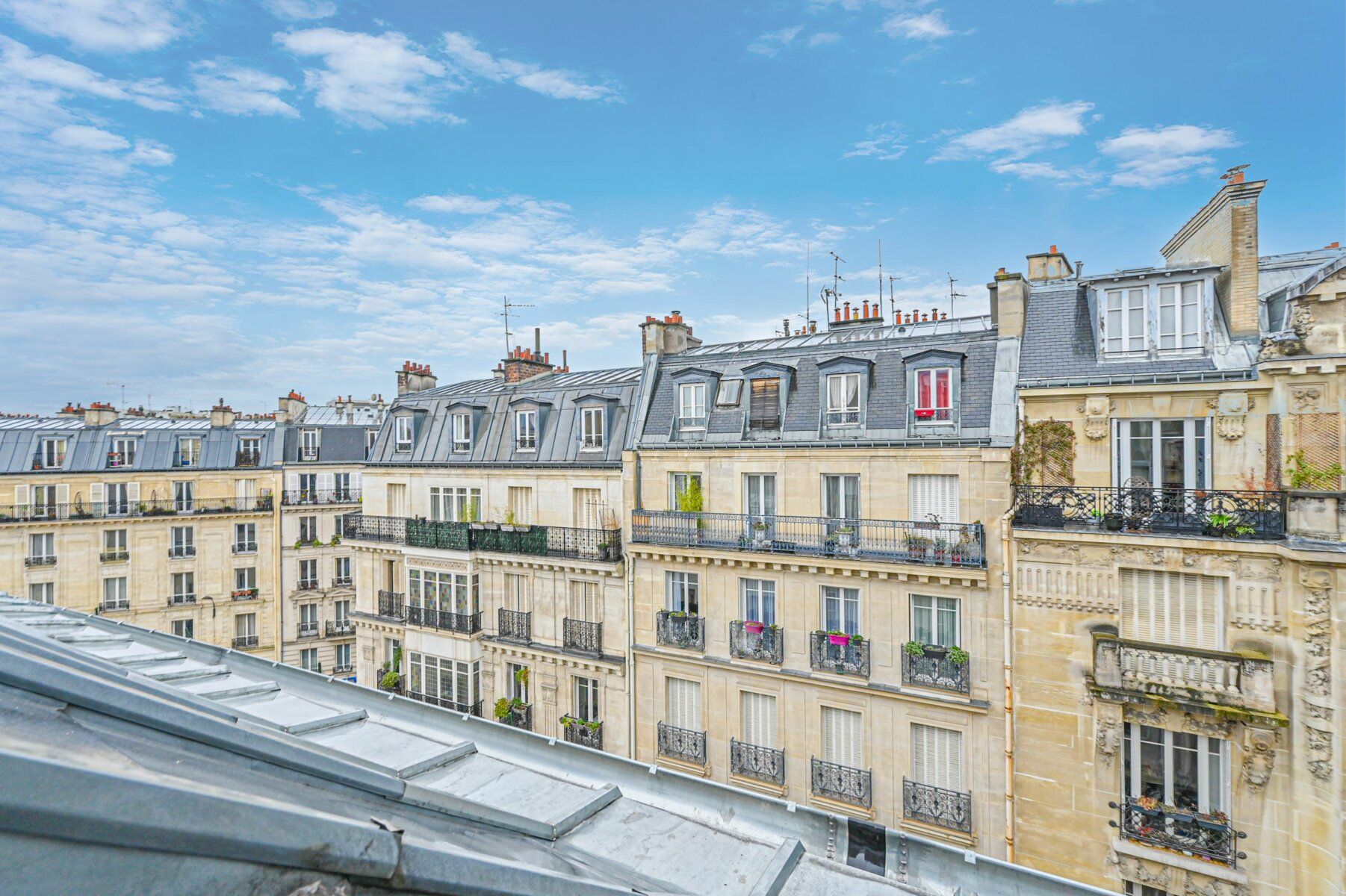 Appartement à vendre 2 9.88m2 à Paris 12 vignette-1