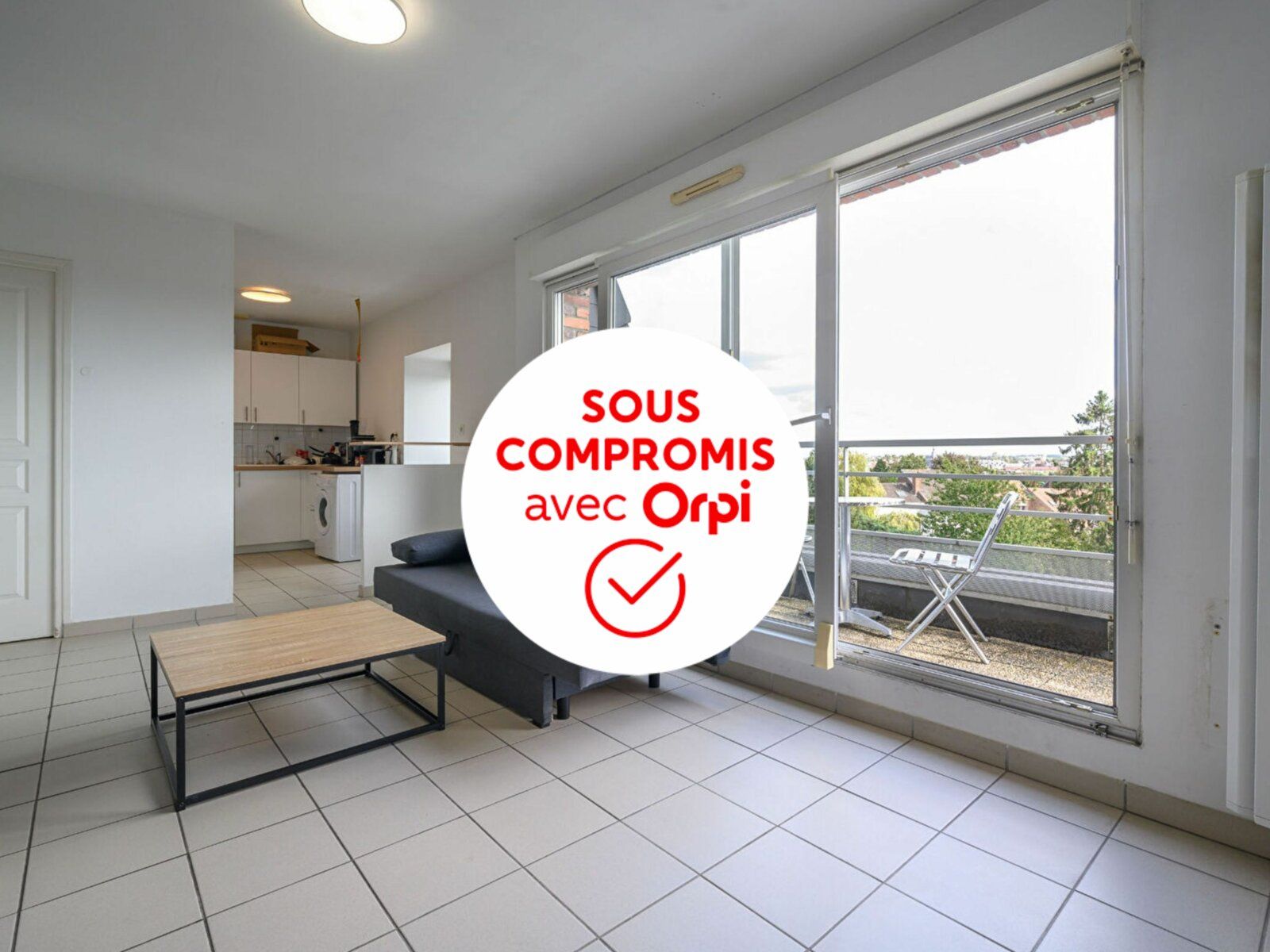 Appartement à vendre 2 46.85m2 à Valenciennes vignette-1