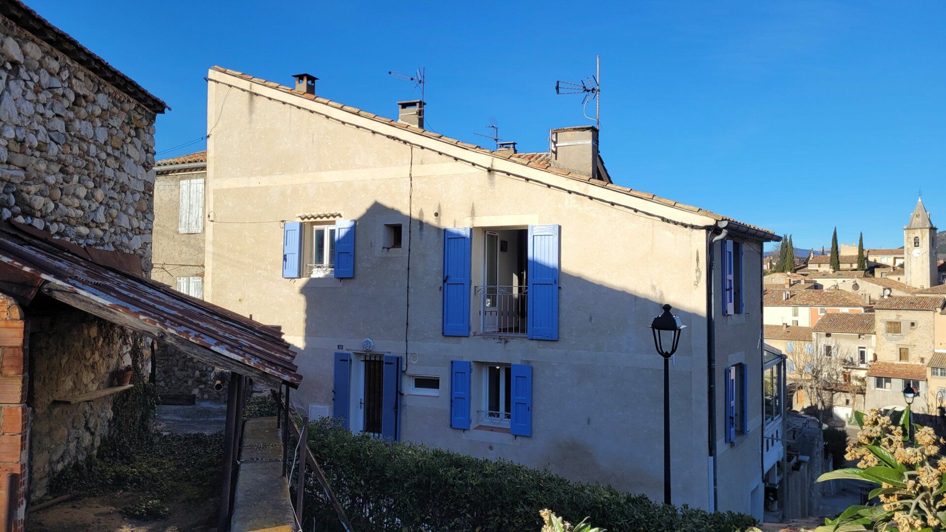 Maison à vendre 3 78.65m2 à Château-Arnoux-Saint-Auban vignette-1