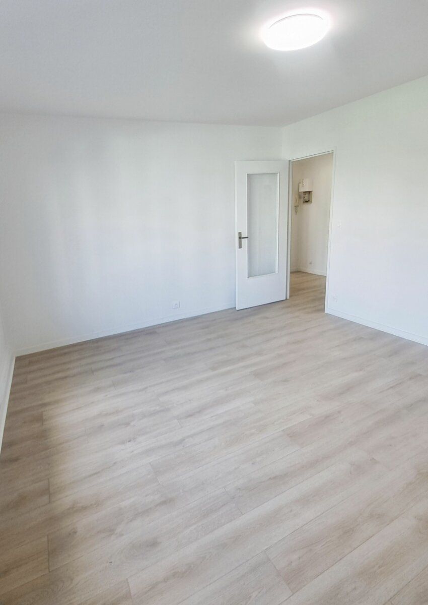 Appartement à vendre 2 50.48m2 à Rosny-sous-Bois vignette-3