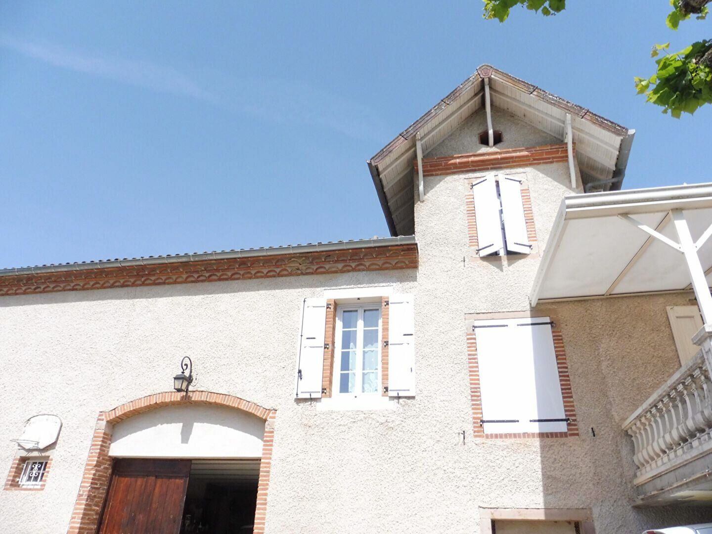 Maison à vendre 6 243m2 à Castelnau-de-Lévis vignette-1