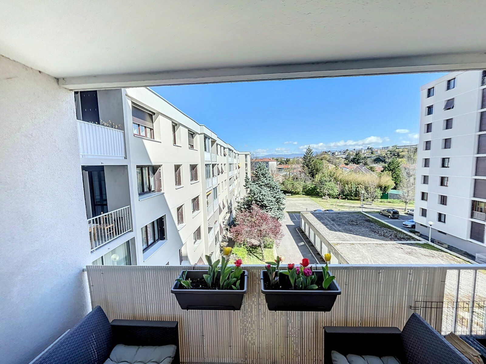 Appartement à vendre 4 80.96m2 à Bourg-lès-Valence vignette-2