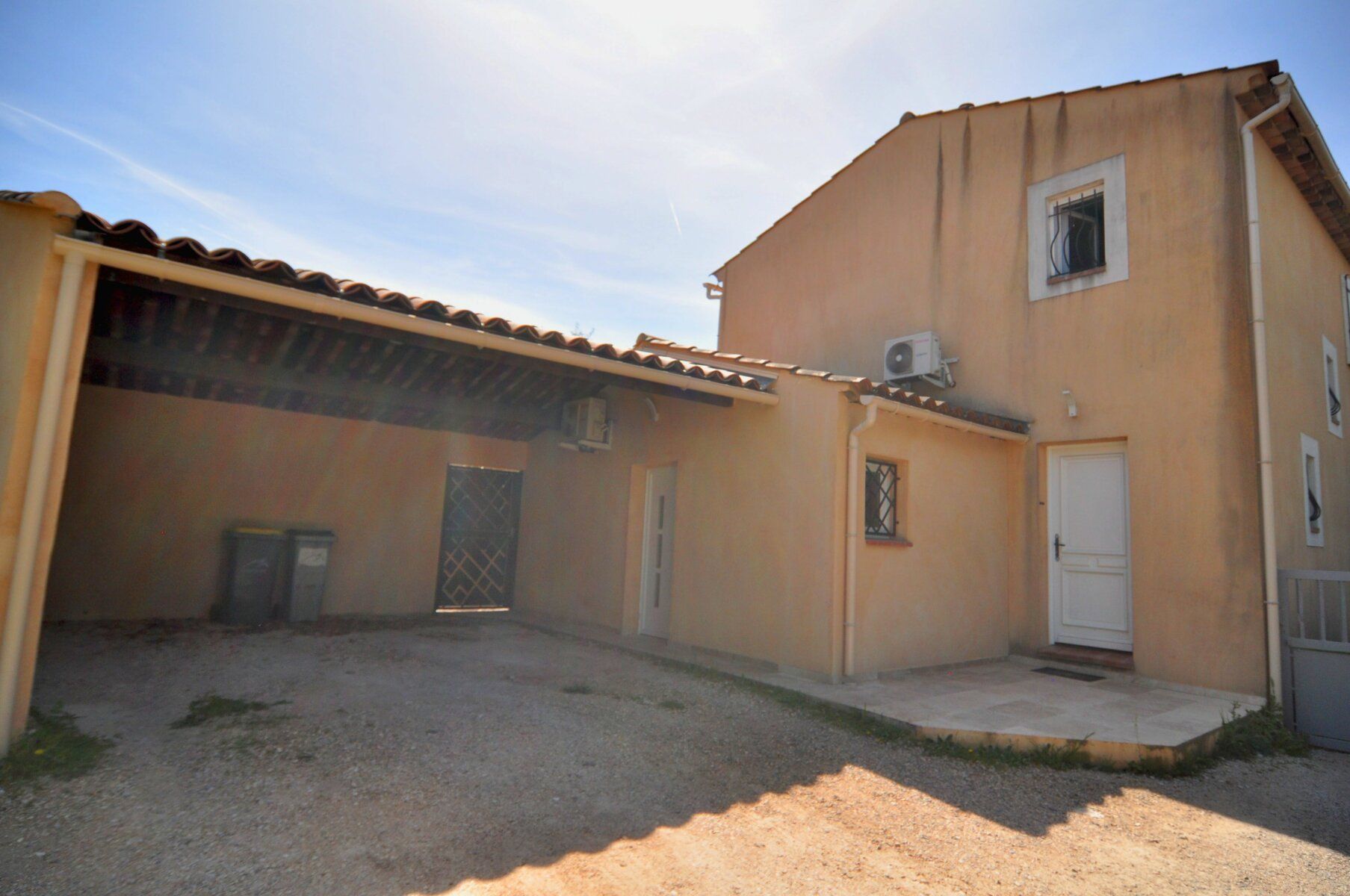 Maison à vendre 4 m2 à Saint-Maximin-la-Sainte-Baume vignette-11