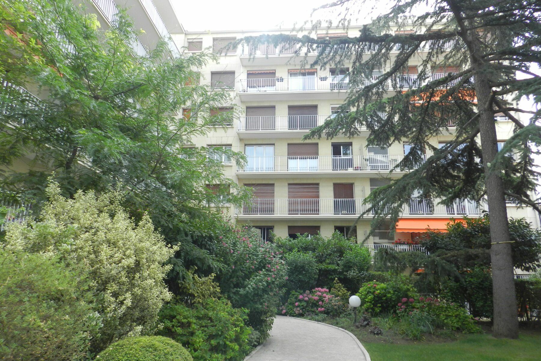 Appartement à vendre 4 91m2 à La Varenne - Saint-Maur-des-Fossés vignette-3