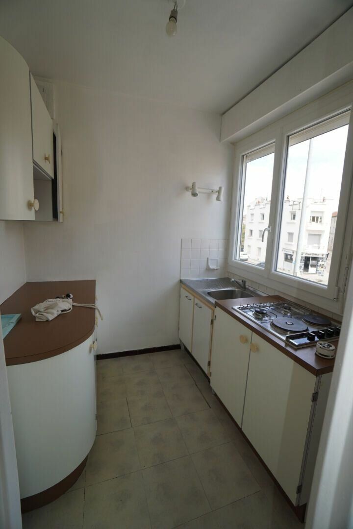 Appartement à louer 1 29.59m2 à Dijon vignette-4