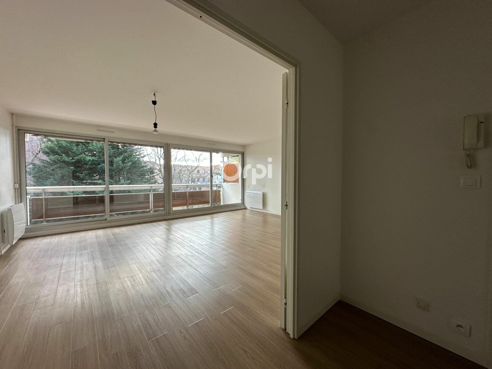 Appartement à vendre 2 91.46m2 à Douai vignette-2