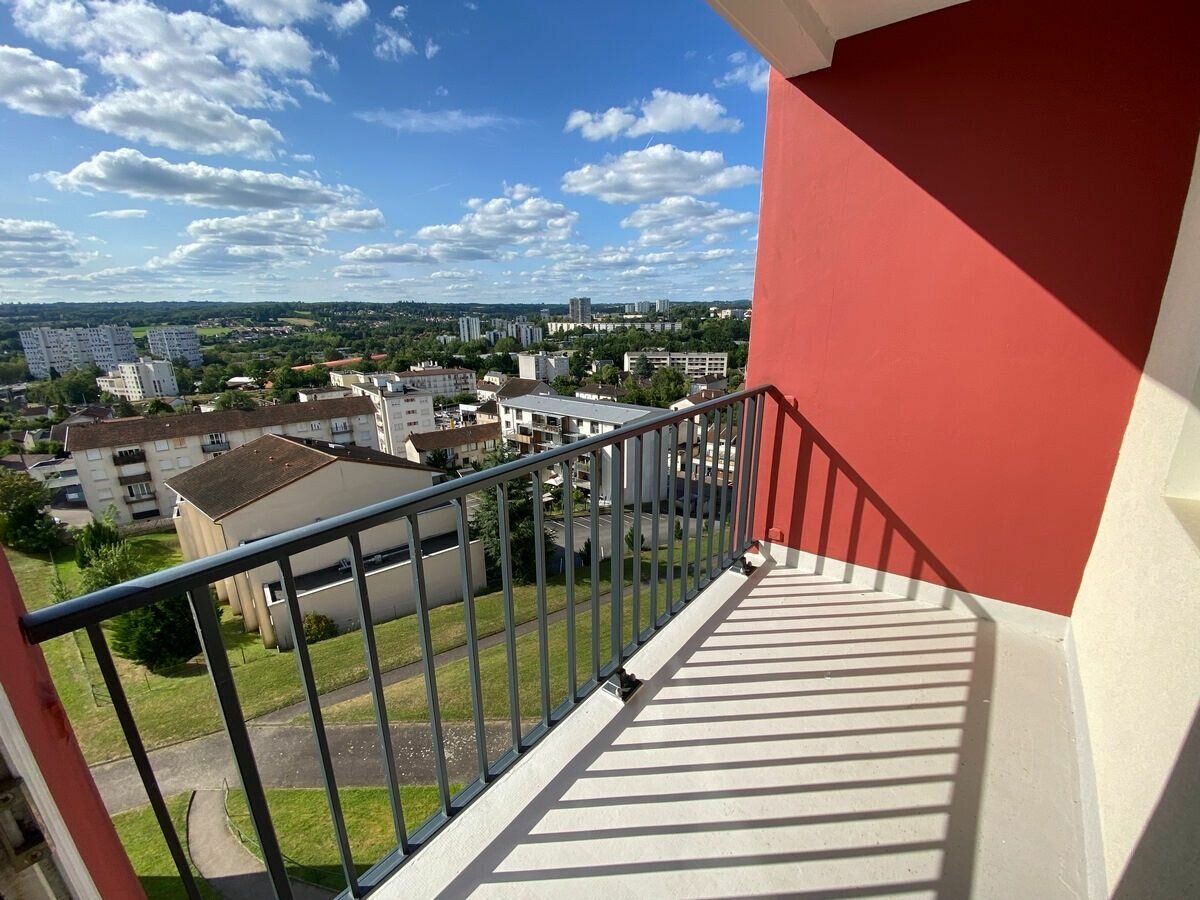 Appartement à vendre 4 74.71m2 à Limoges vignette-5