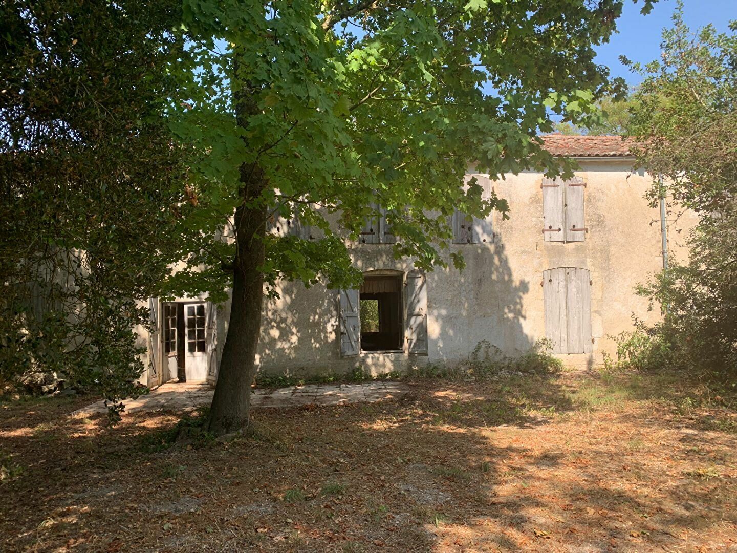 Maison à vendre 8 m2 à Saint-Cyr-du-Doret vignette-1