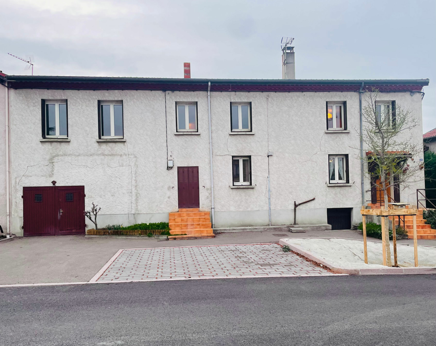 Maison à vendre 5 m2 à Saint-Marcellin-en-Forez vignette-1
