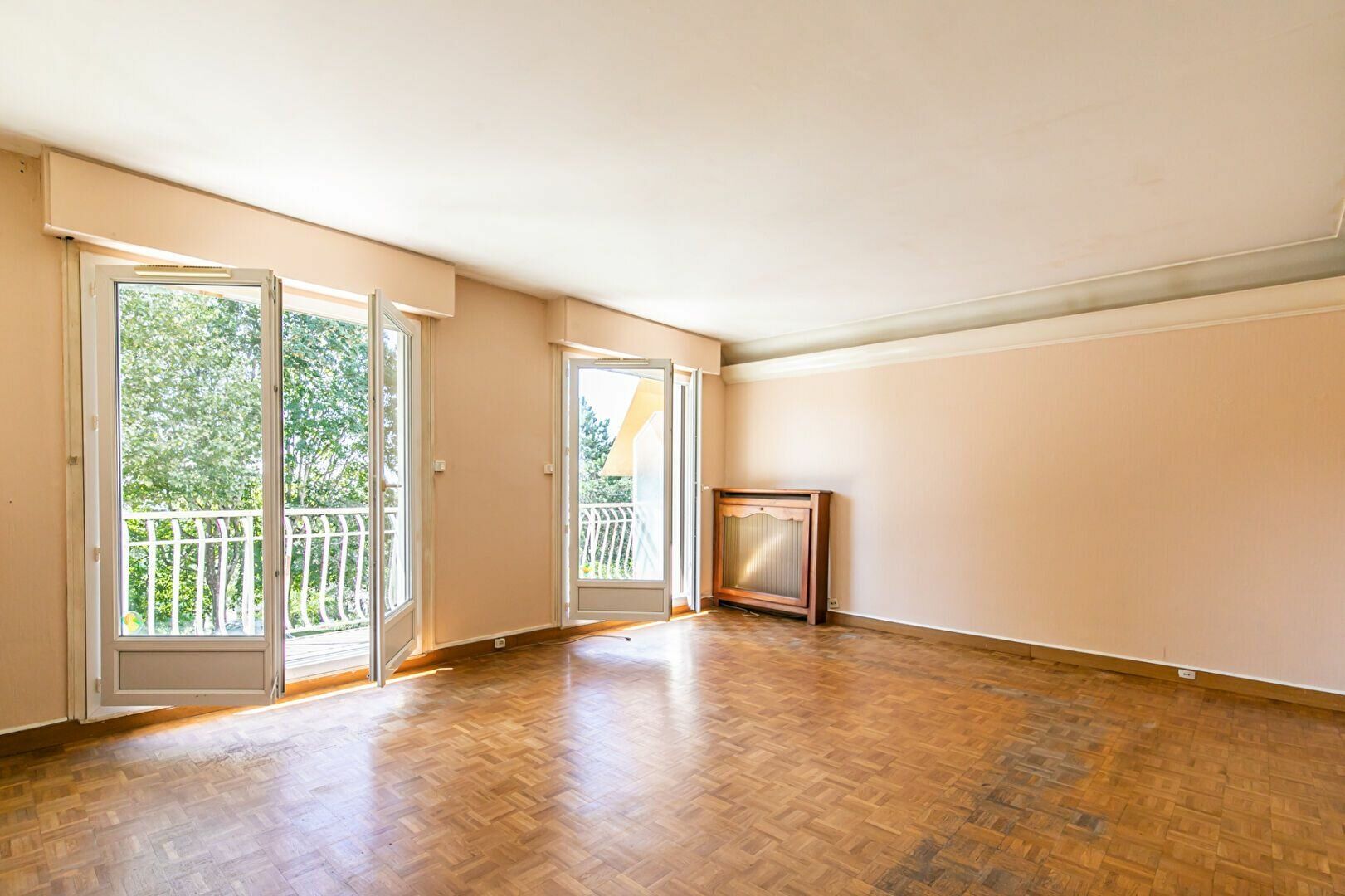 Appartement à vendre 4 m2 à Chennevières-sur-Marne vignette-7