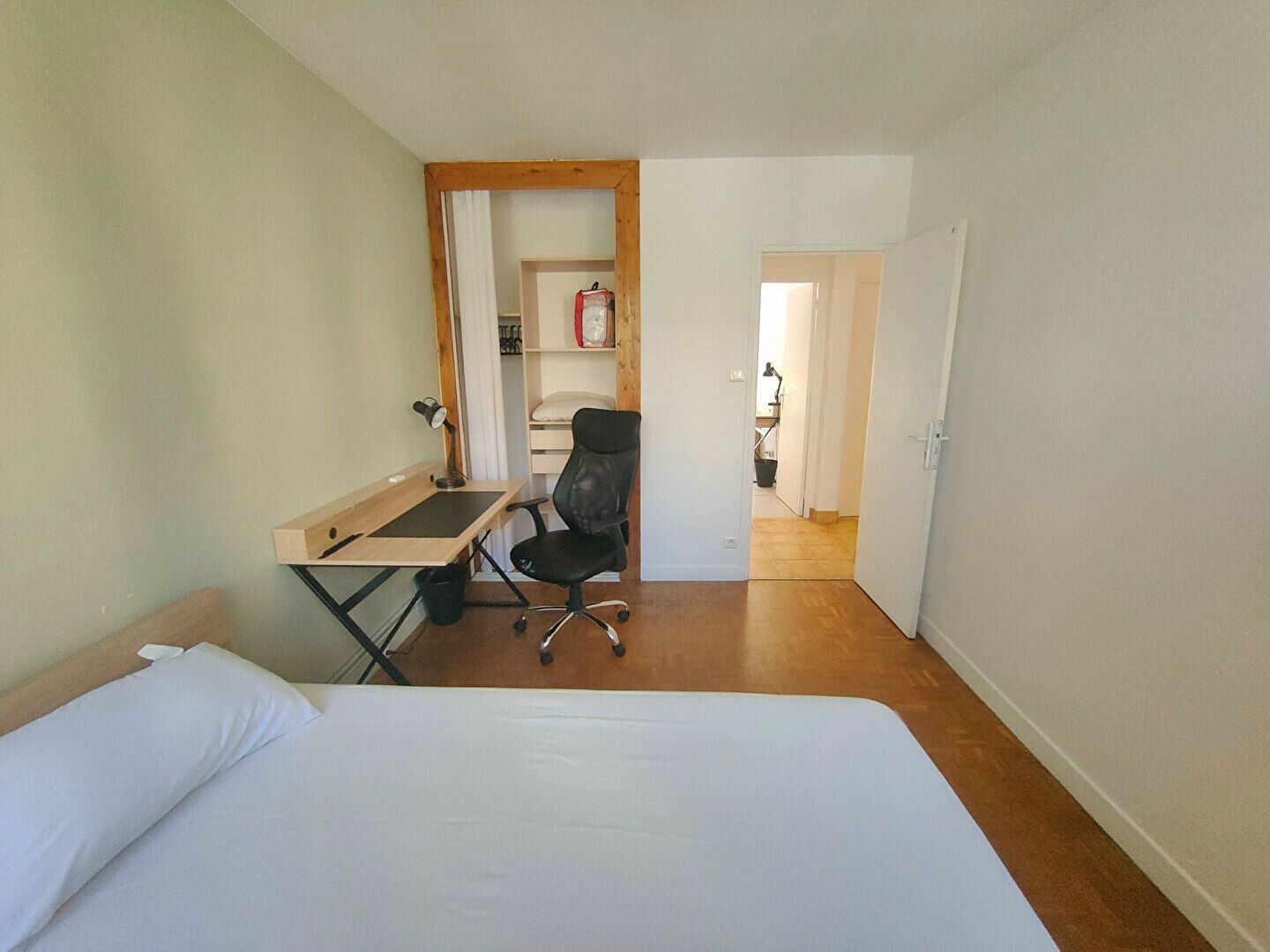 Appartement à louer 1 m2 à Saint-Martin-d'Hères vignette-2
