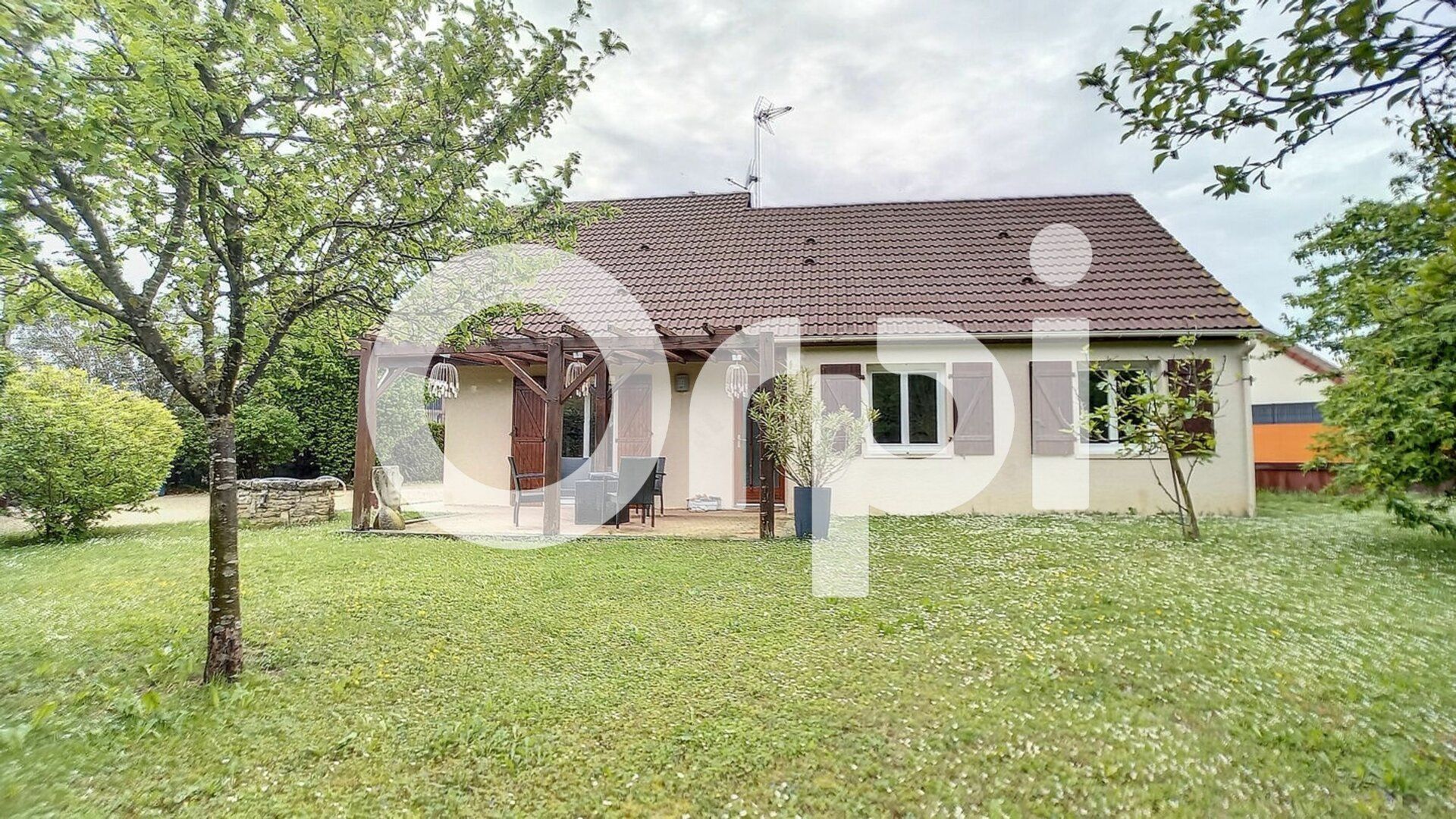 Maison à vendre 4 150m2 à Farges-lès-Chalon vignette-1