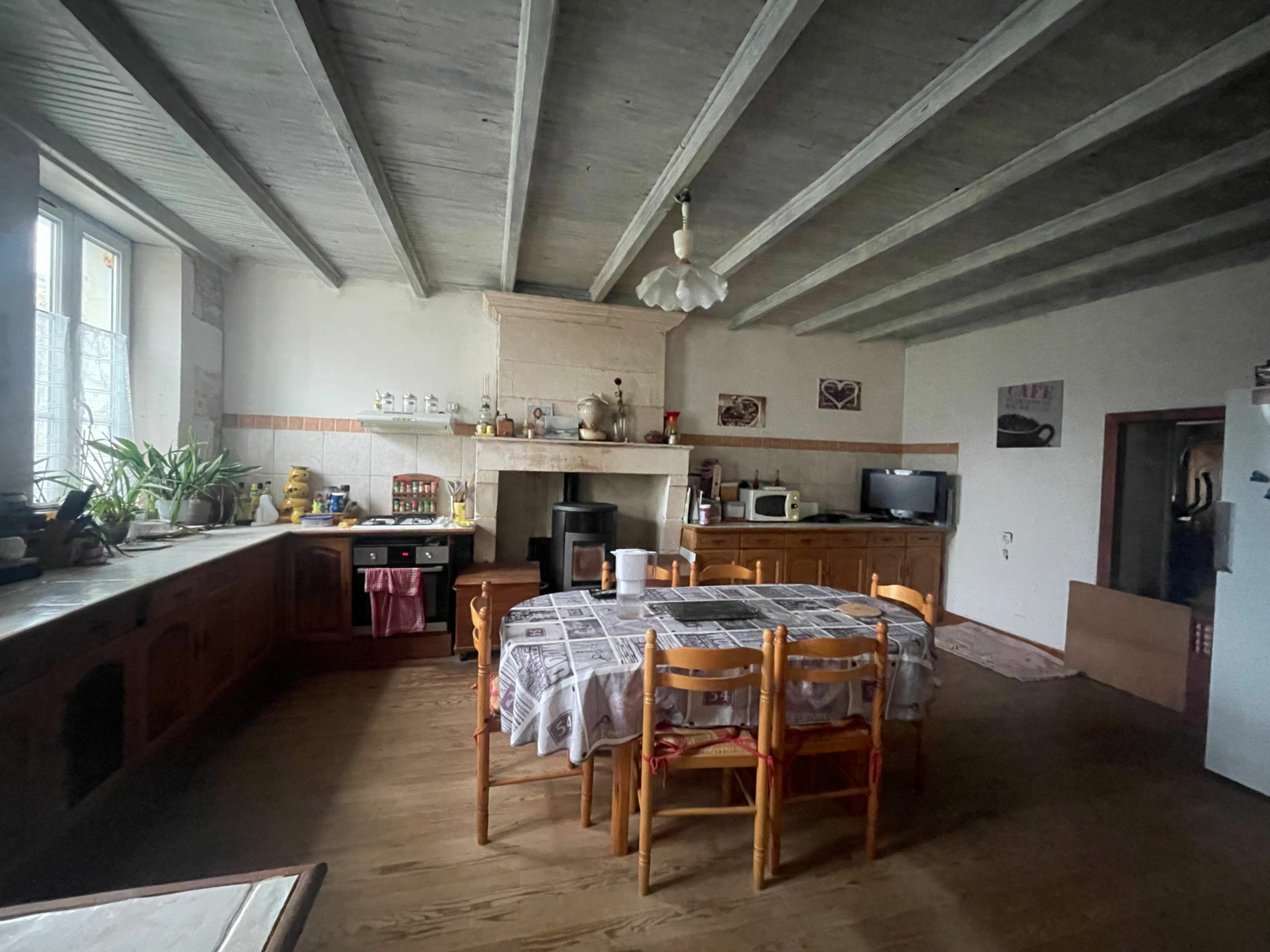 Maison à vendre 5 m2 à Saint-Sulpice-d'Arnoult vignette-4
